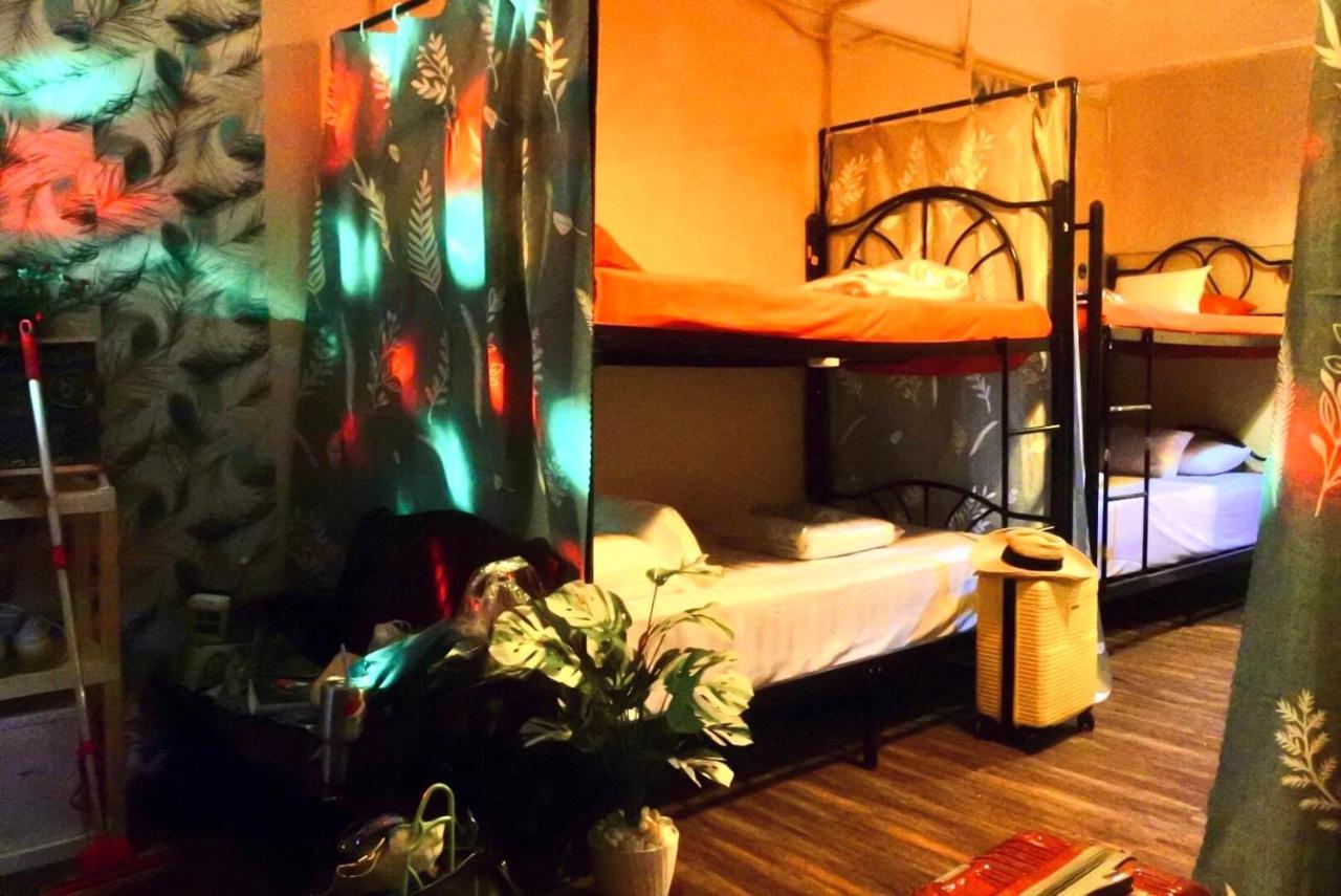 Me Hostel & Homestay At Haadrin 哈林海滩 外观 照片