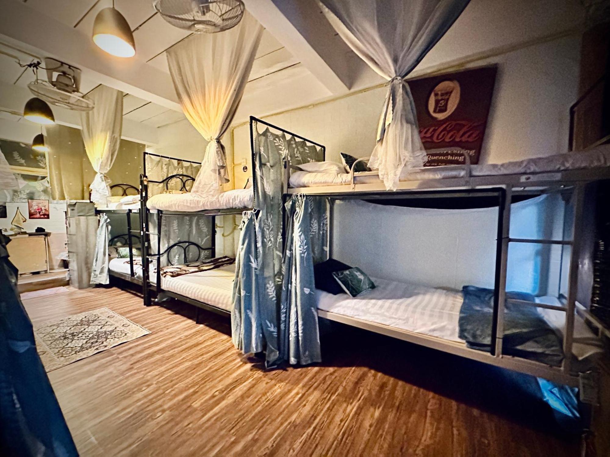 Me Hostel & Homestay At Haadrin 哈林海滩 外观 照片