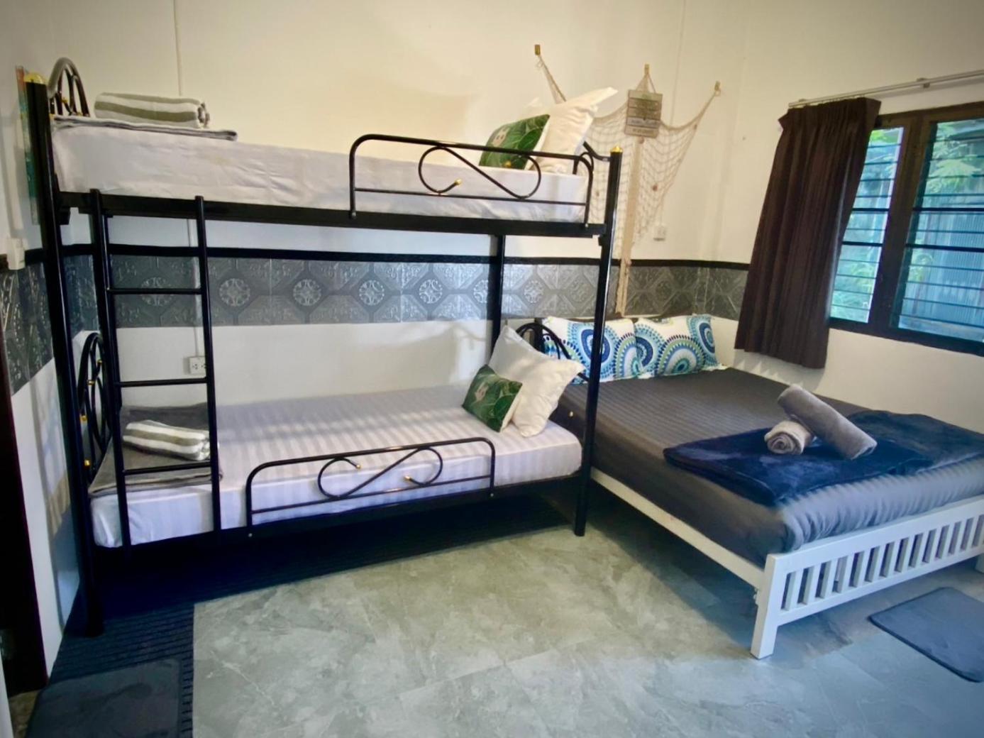 Me Hostel & Homestay At Haadrin 哈林海滩 外观 照片